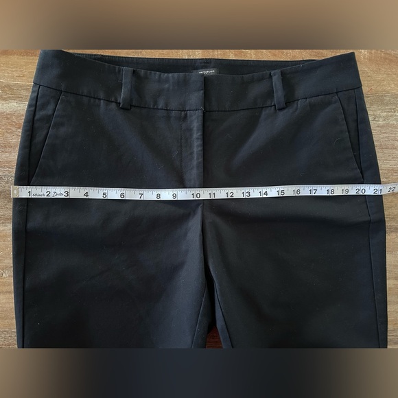 Ann Taylor Signature Black Women's Bermuda Shorts, Size 12 - Picture 8 of 11